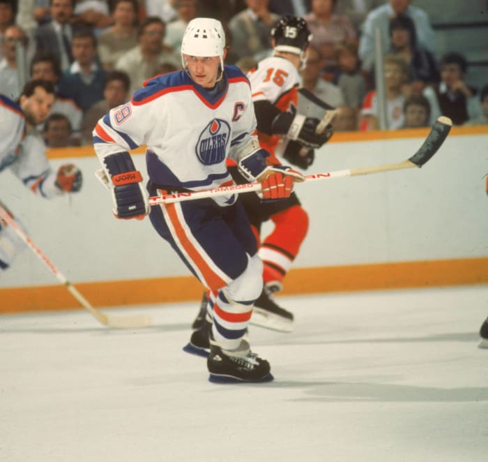 1985: Game 3 -- Edmonton 4, Philadelphia 3