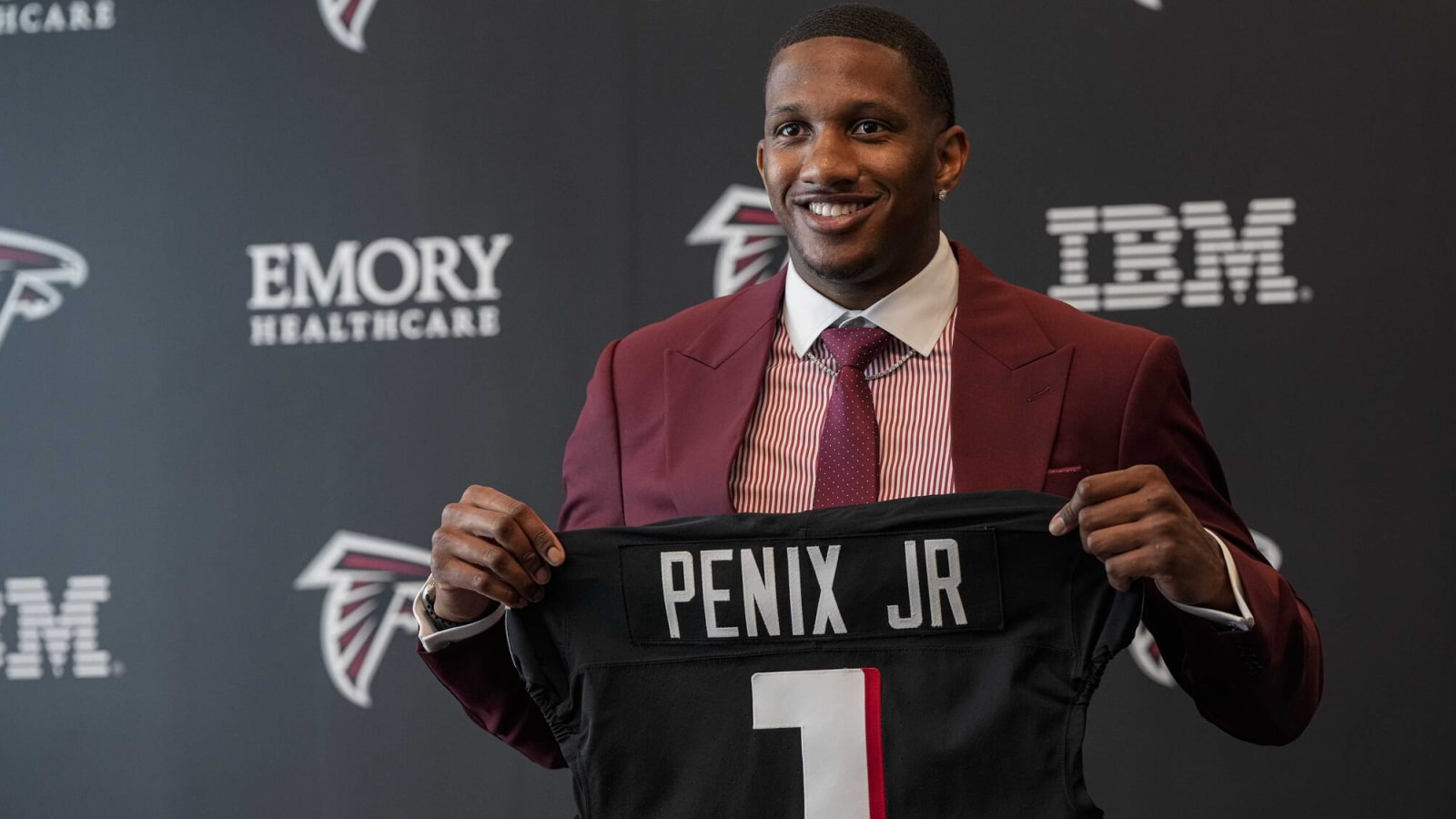 Insider reveals Falcons' pre-draft ranking of Michael Penix Jr.